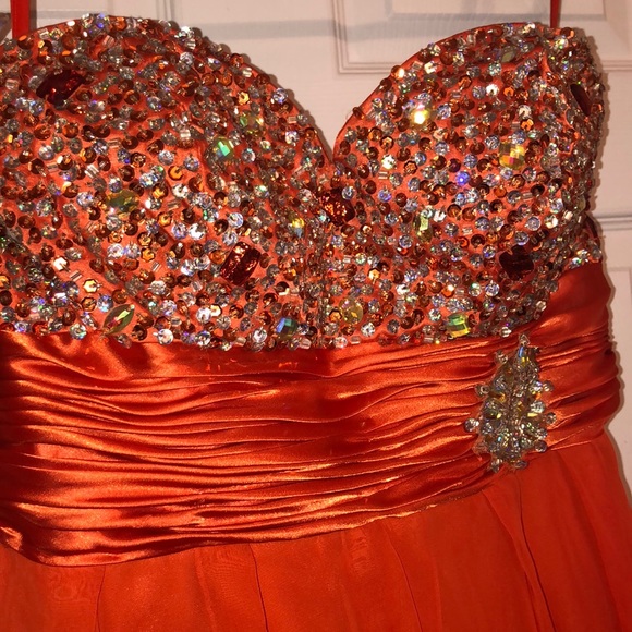 prom dress - Picture 2 of 5